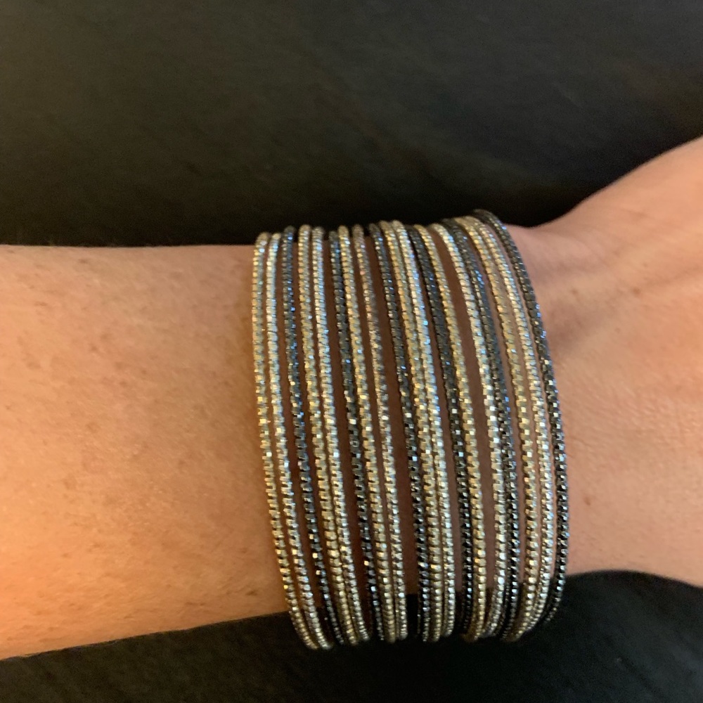 Premier Designs bracelet cuff